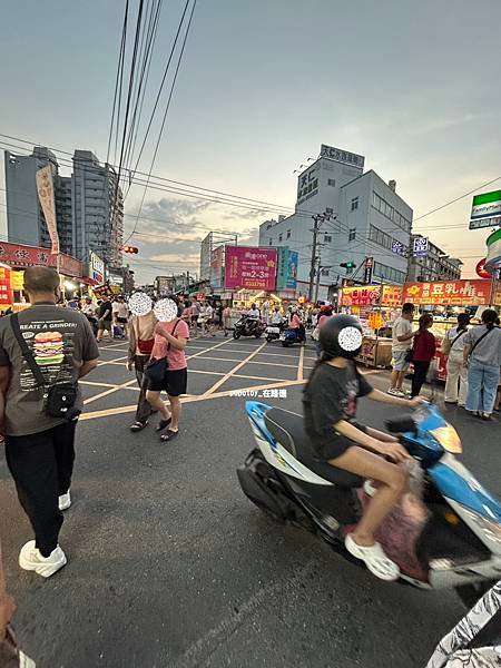 POPOTOY在屏東˙東港夜市超長超好逛，走到腿痠的夜市