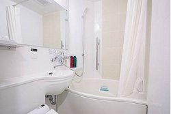 APA HOTEL @2014 bathRoom