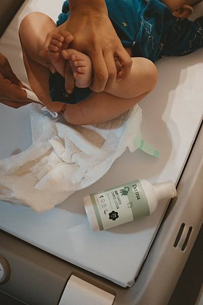 LINE_ALBUM_屁屁防護霜_231125_8.jpg