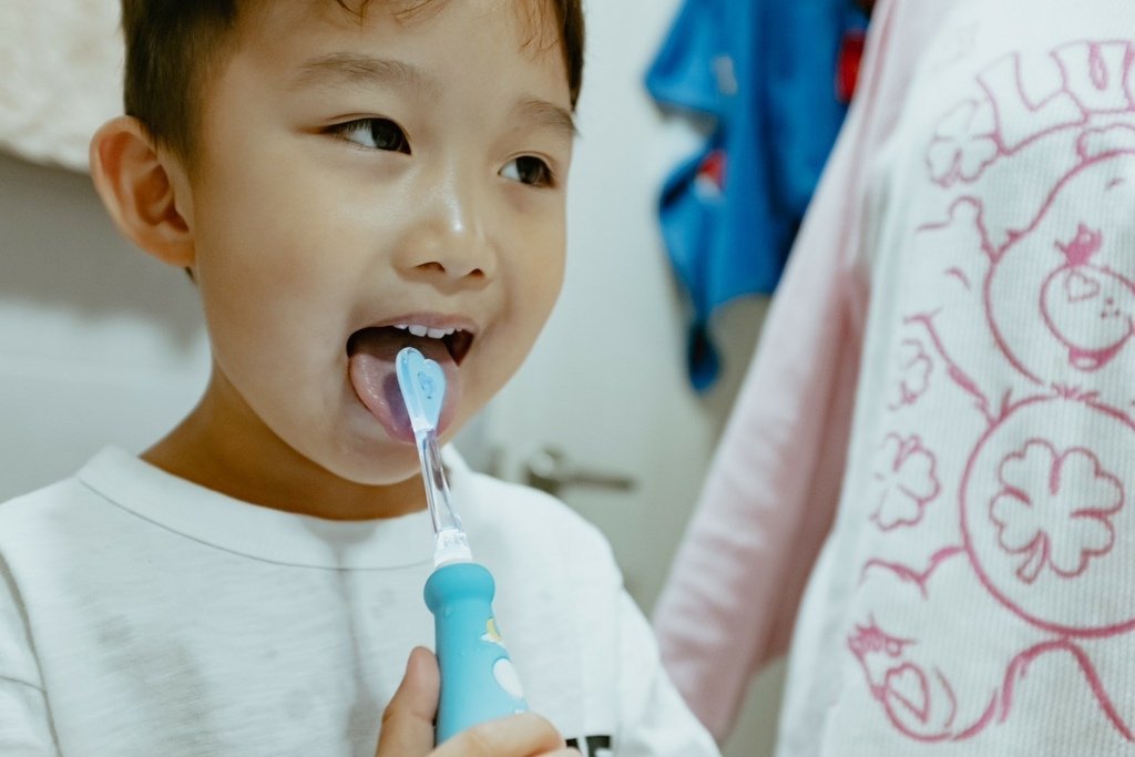 LINE_ALBUM_電動牙刷_240331_1.jpg