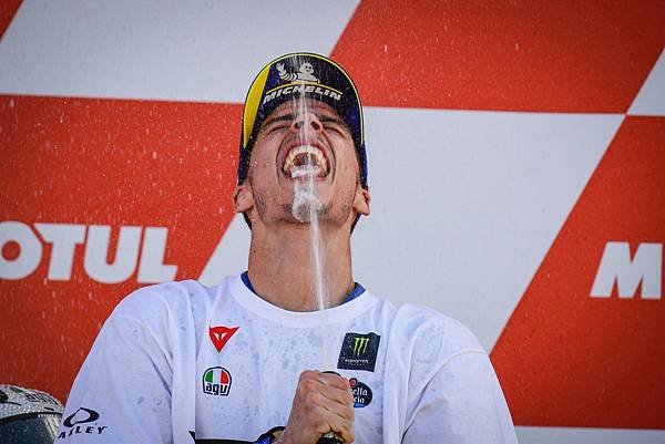 36-joan-mir-espe-3621.gallery_full_top_fullscreen.jpg