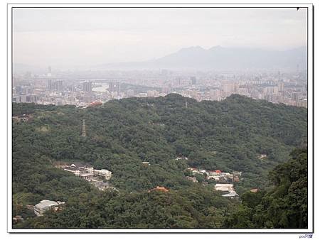 PB162090.jpg