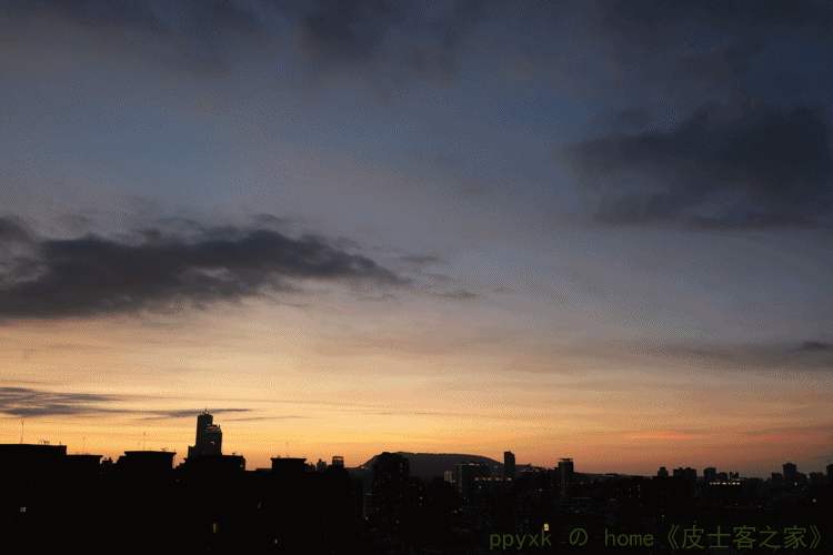 夜幕縮影(33).gif