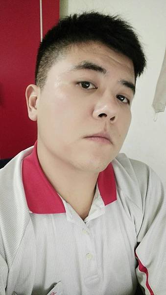 011.jpg