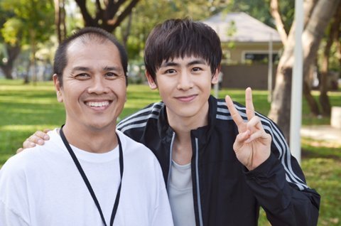 120116-nichkhun.jpg