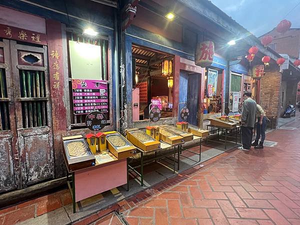 彰化鹿港懷舊古蹟之旅：龍山寺、鹿港老街半邊井、摸乳巷、桂花巷