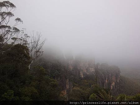 three sisters