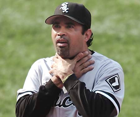 Ozzie Guillen choke.jpg