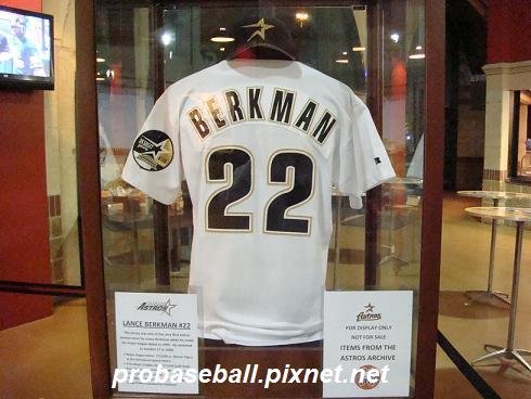 Berkman 1st MLB jersey.JPG