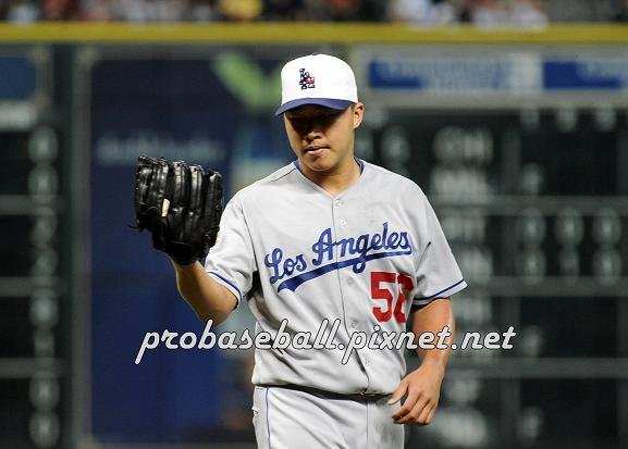 Kuo Pitching 3-1.jpg