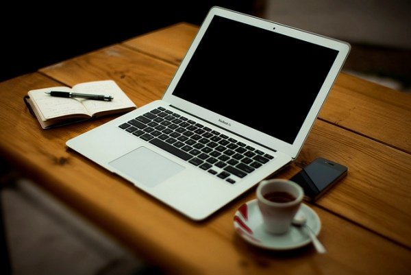 apple-12-inch-macbook-air