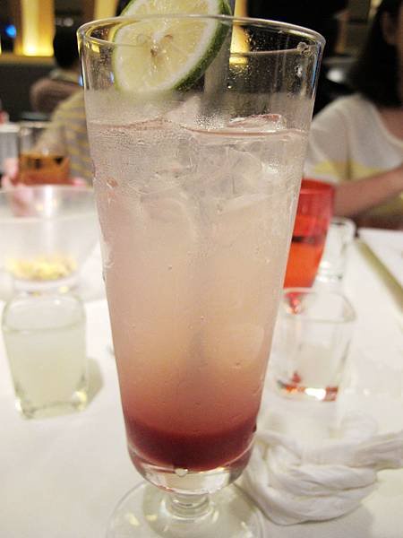 西堤牛排 (3).jpg