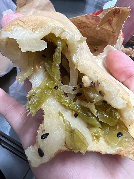 跟著螞蟻吃美食｜路邊美食｜餐車美食｜點心美食｜吳董石頭餅｜宵