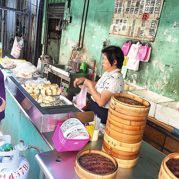 高雄市鳳山區五福一路五福早餐店~就是內巷人才找的到~