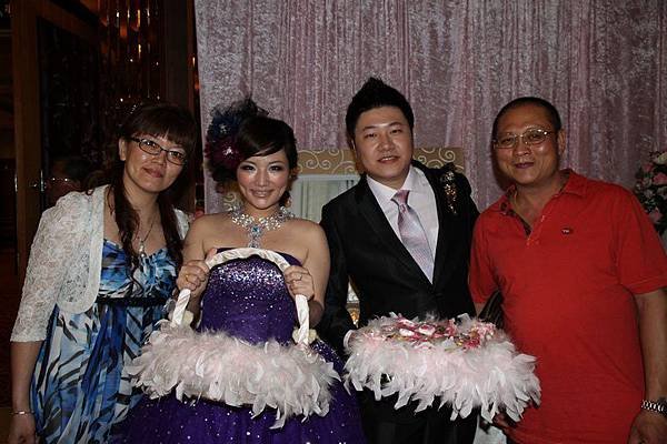 20新婚愉快.JPG