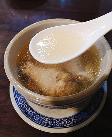 蒜頭雞湯