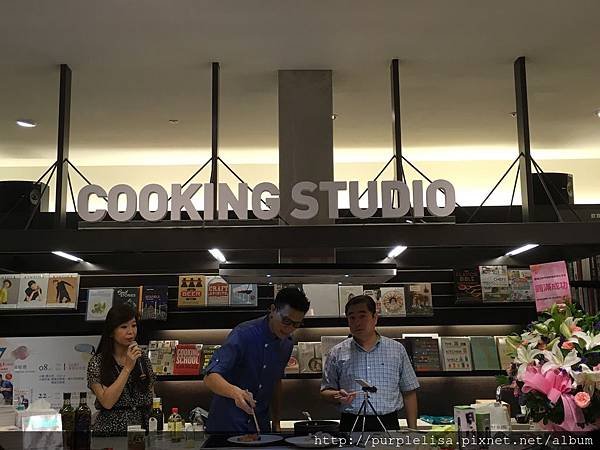 9-Jacko老師現場示範料理.JPG