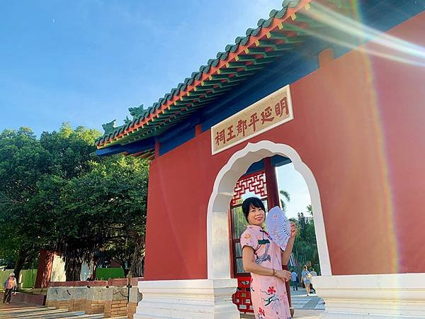 穿旗袍~遊台南古蹟