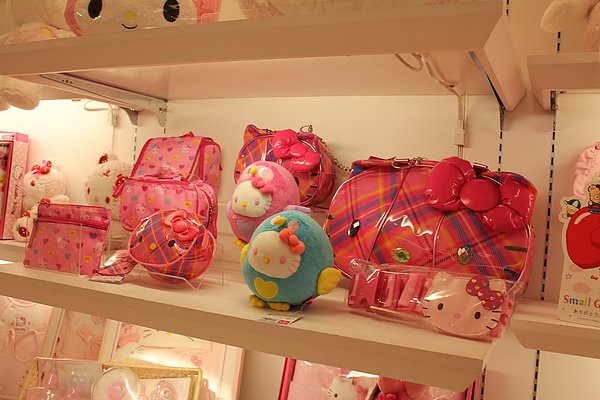 桃園機場Hello Kitty遊戲室&amp;商店