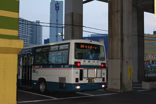 東京 南船橋lalaport免費接駁車