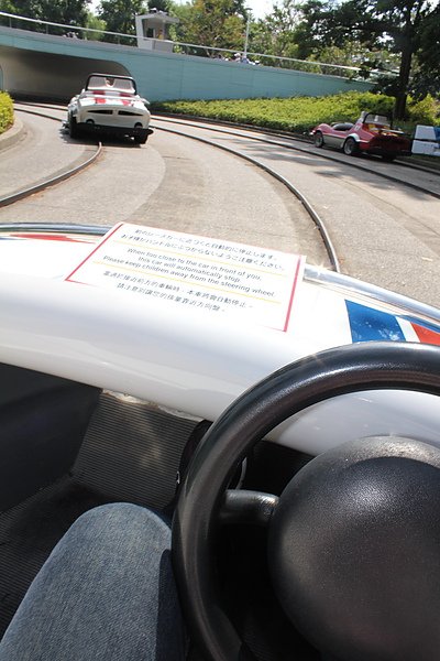 東京迪士尼樂園~明日樂園區--大賽車場