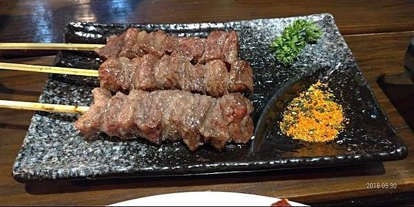 烤肉串三串180⎪正麥德國啤酒主題餐館