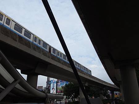 PB160557 (Copy).JPG
