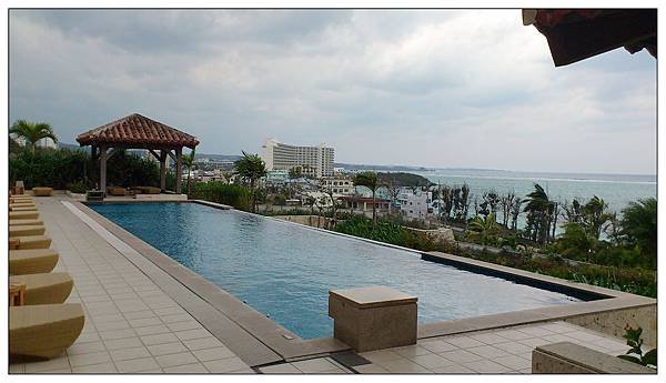 Kafuu Resort Fuchaku Condo-Hotel 沖繩