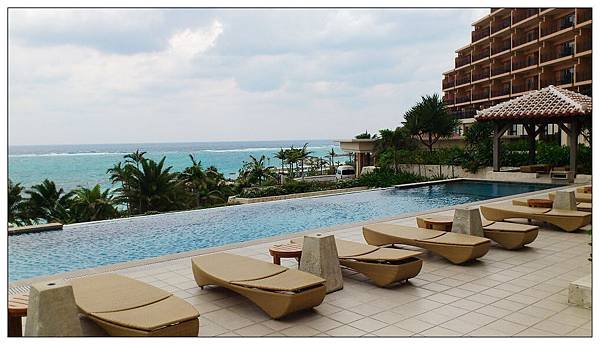Kafuu Resort Fuchaku Condo-Hotel 沖繩