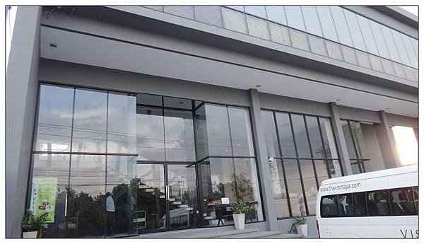 VISMAYA Suvarnabhumi HOTEL