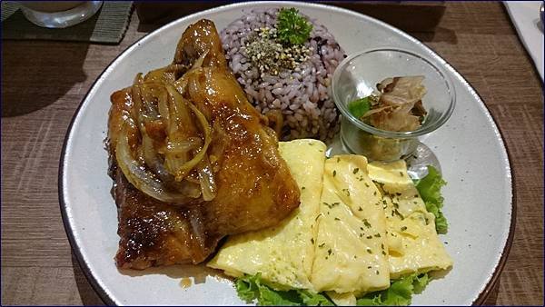 儲房咖啡館