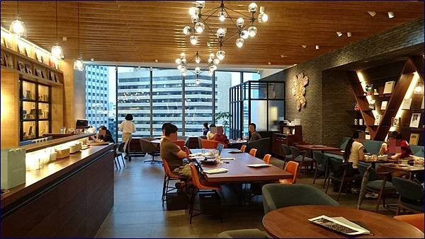 WIRED TOKYO 台北蔦屋書店咖啡館