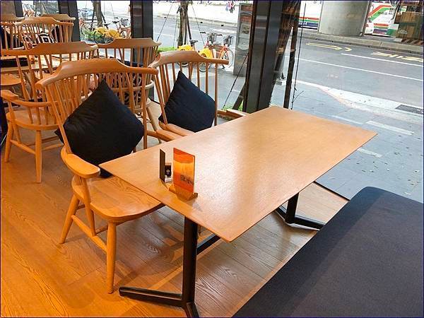 內湖蔦屋書店內-茶屋