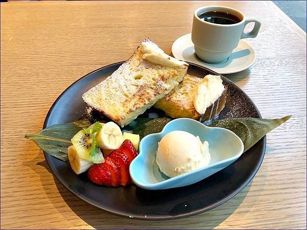 內湖蔦屋書店內-茶屋
