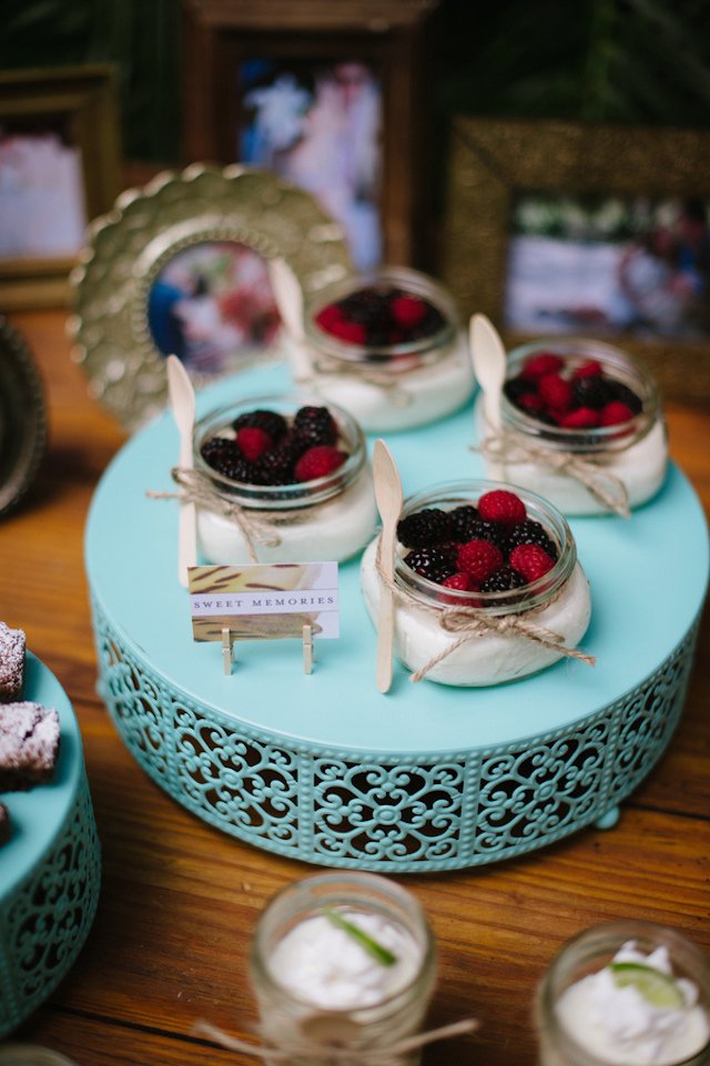 berry-wedding-desserts.jpg