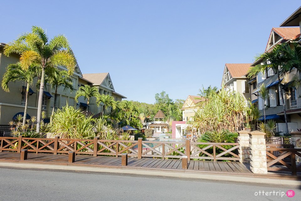 澳洲凱恩斯住宿推薦  The Lakes Cairns Resort 澳洲人的度假社區，泳池非常大