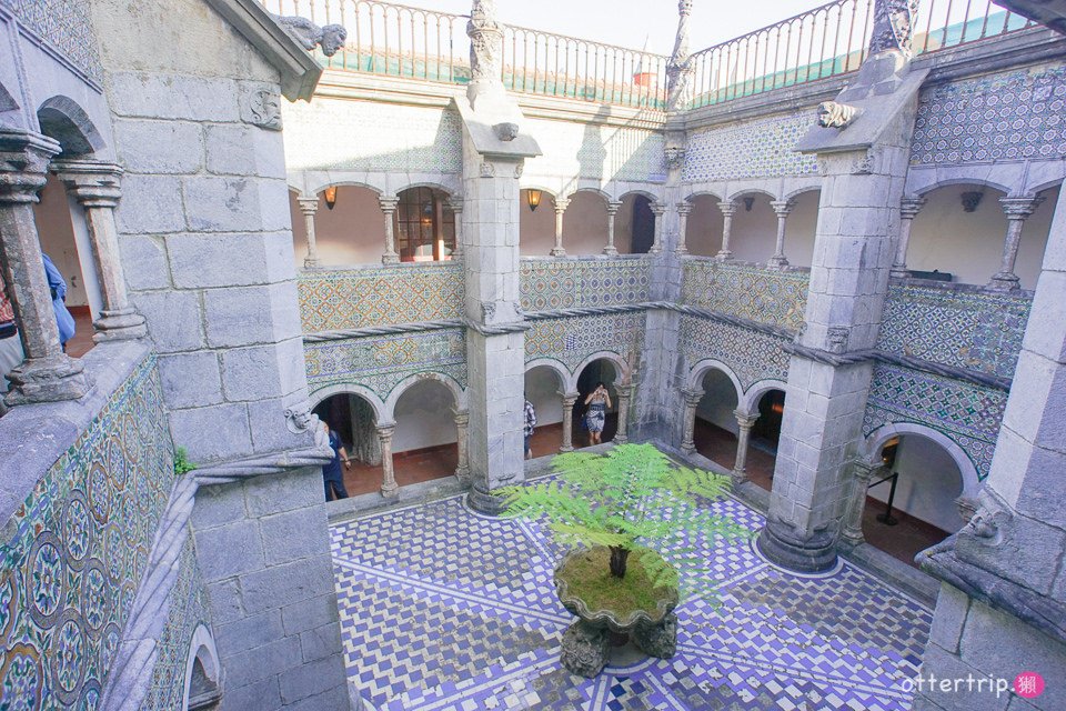 葡萄牙里斯本 辛特拉宮Palacio Nacional de Sintra 佩納宮Palácio da Pena 世界盡頭的宮殿