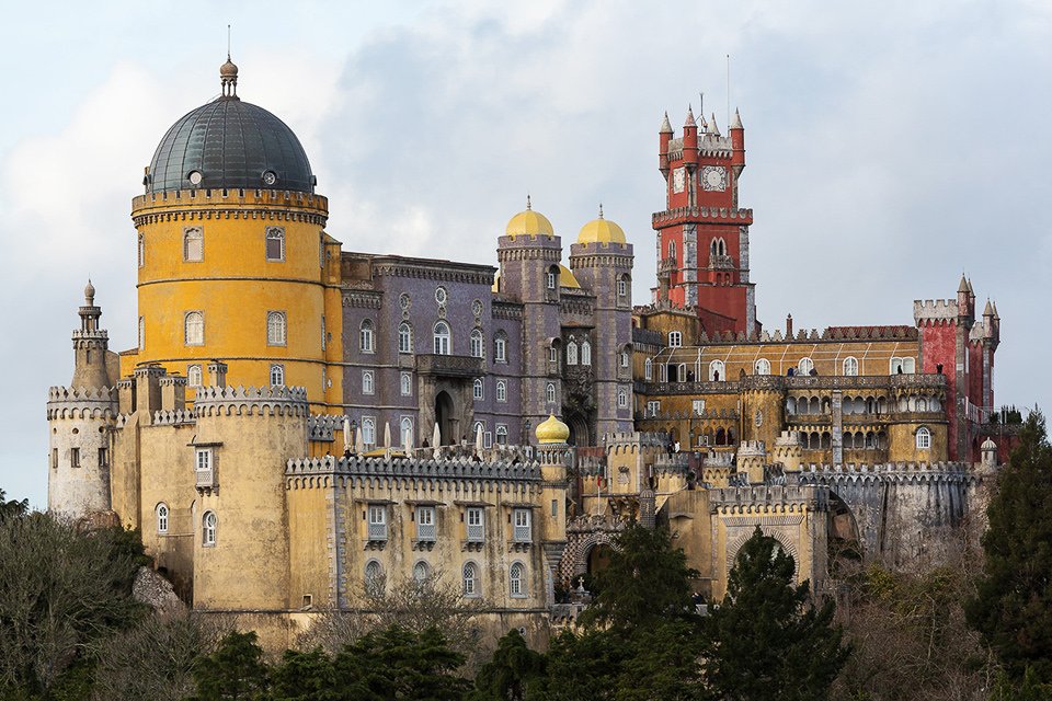 葡萄牙里斯本 辛特拉宮Palacio Nacional de Sintra 佩納宮Palácio da Pena 世界盡頭的宮殿