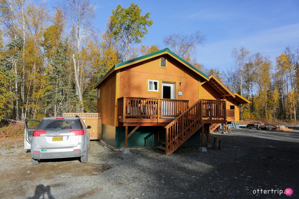 阿拉斯加Talkeetna住宿，餐廳推薦 Talkeetna Love-Lee Cabins床很好睡的小木屋