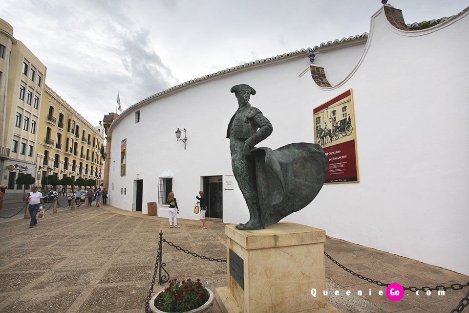 在龍達鬥牛場‭（Plaza de Toros de Ronda）遇上古典式馬術表演‬