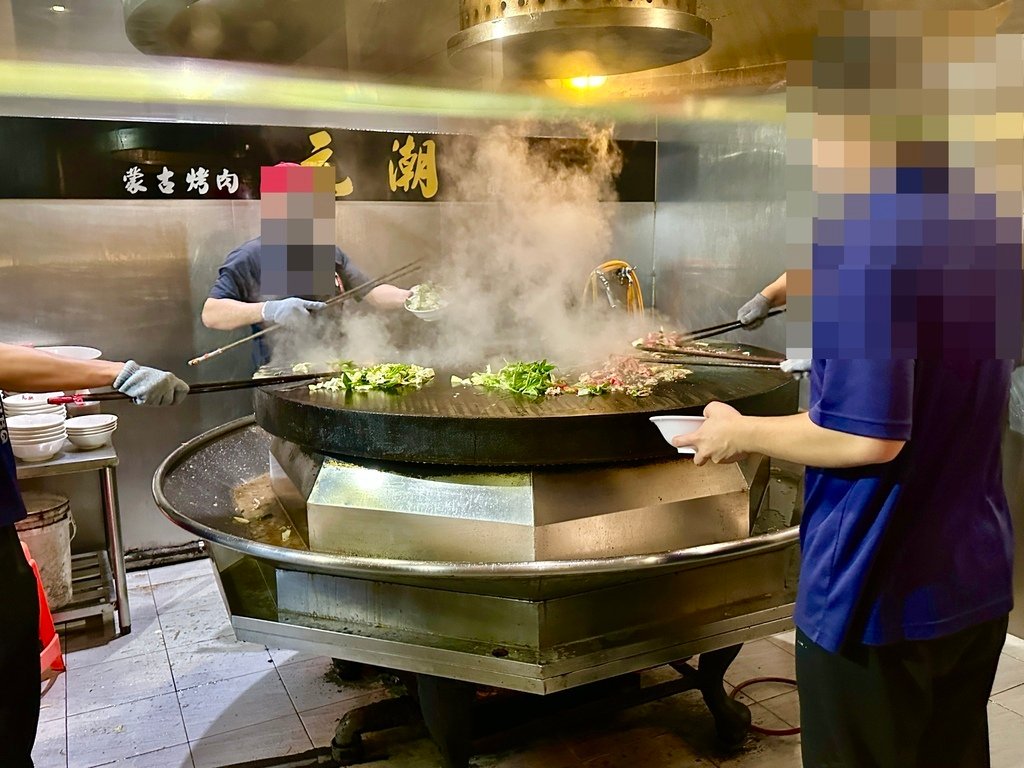 【食記:中式餐廳】《元潮蒙古烤肉+酸菜白肉鍋》什麼?蒙古烤肉