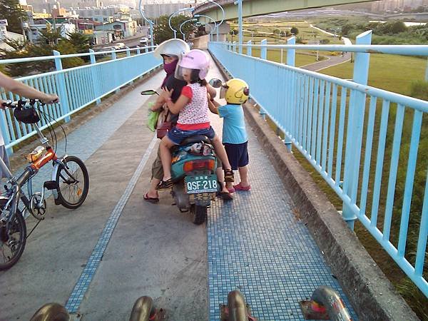 2011-09-27 17.26.59.jpg