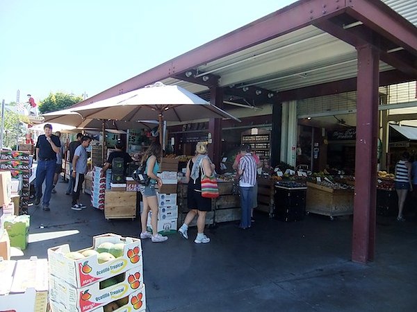 Farmer&apos;s market 到了
