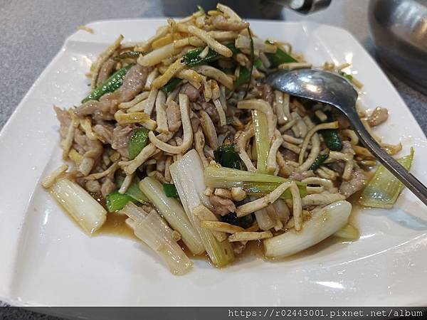 [食記]葫洲捷運站附近/律師訓練所美食-雍記小館