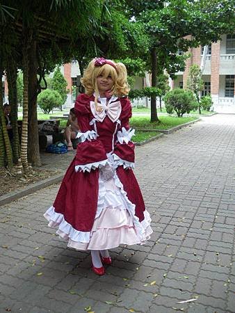 1909109799.jpg