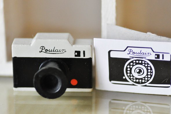 camera stamp-gy.jpg