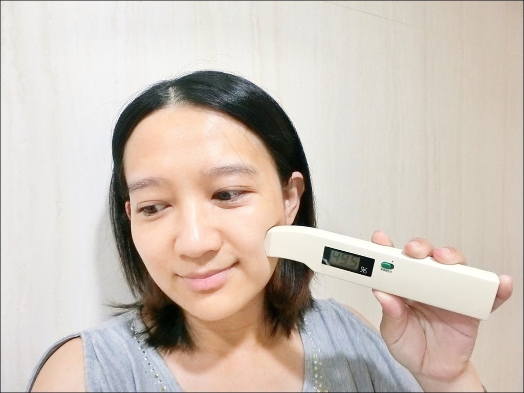蘭芝睡美人肌極修護水凝膜CIMG8304.JPG