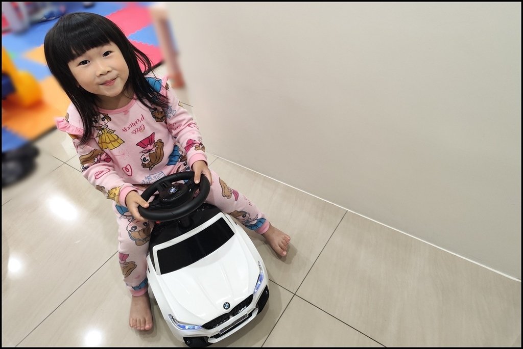 i-smart 聰明媽咪兒童超跑｜ BMW M5 四合一兒童