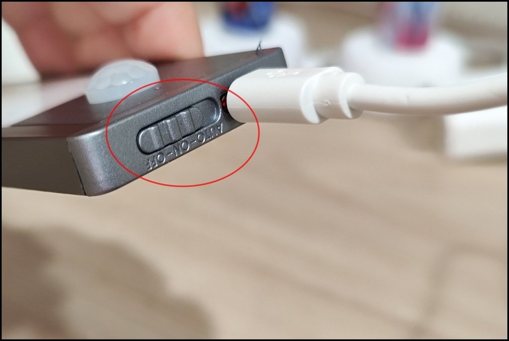 飛利浦照明酷螢移動感應櫥壁燈5.jpg