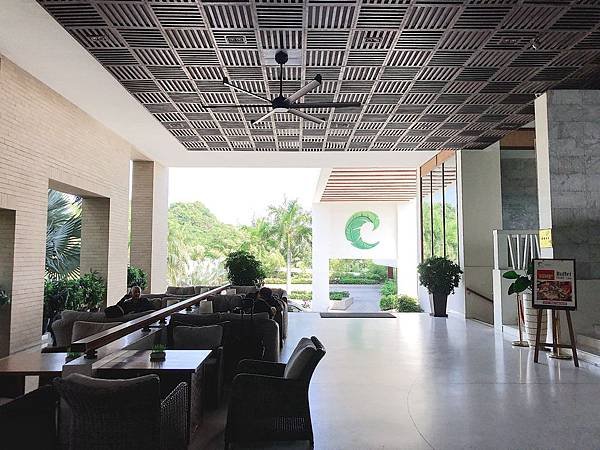 The Cliff Resort &amp; Residences